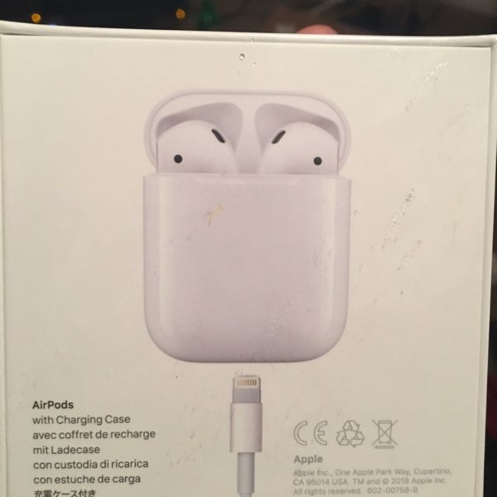 Apple AirPods